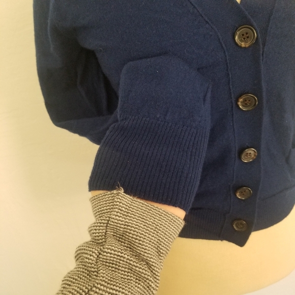 J.Crew Merino Wool V Neck Long Sleeve Cardigan Sweater Top - Picture 6 of 6